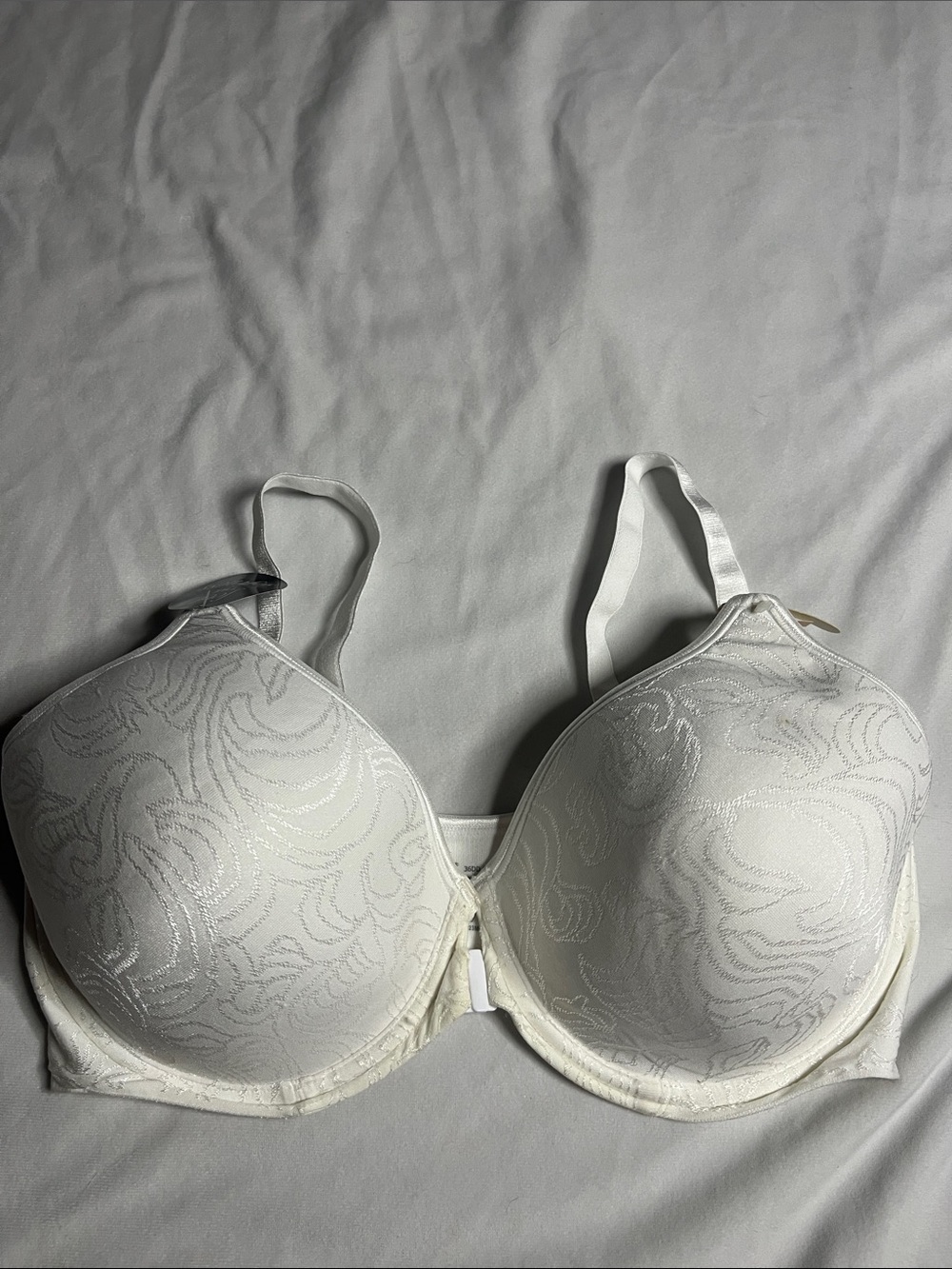NWT Bali Underwire Bra